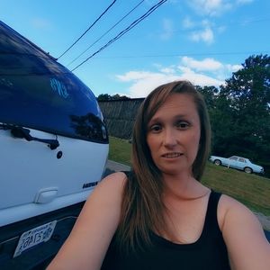 Meet your Posher, Lesley